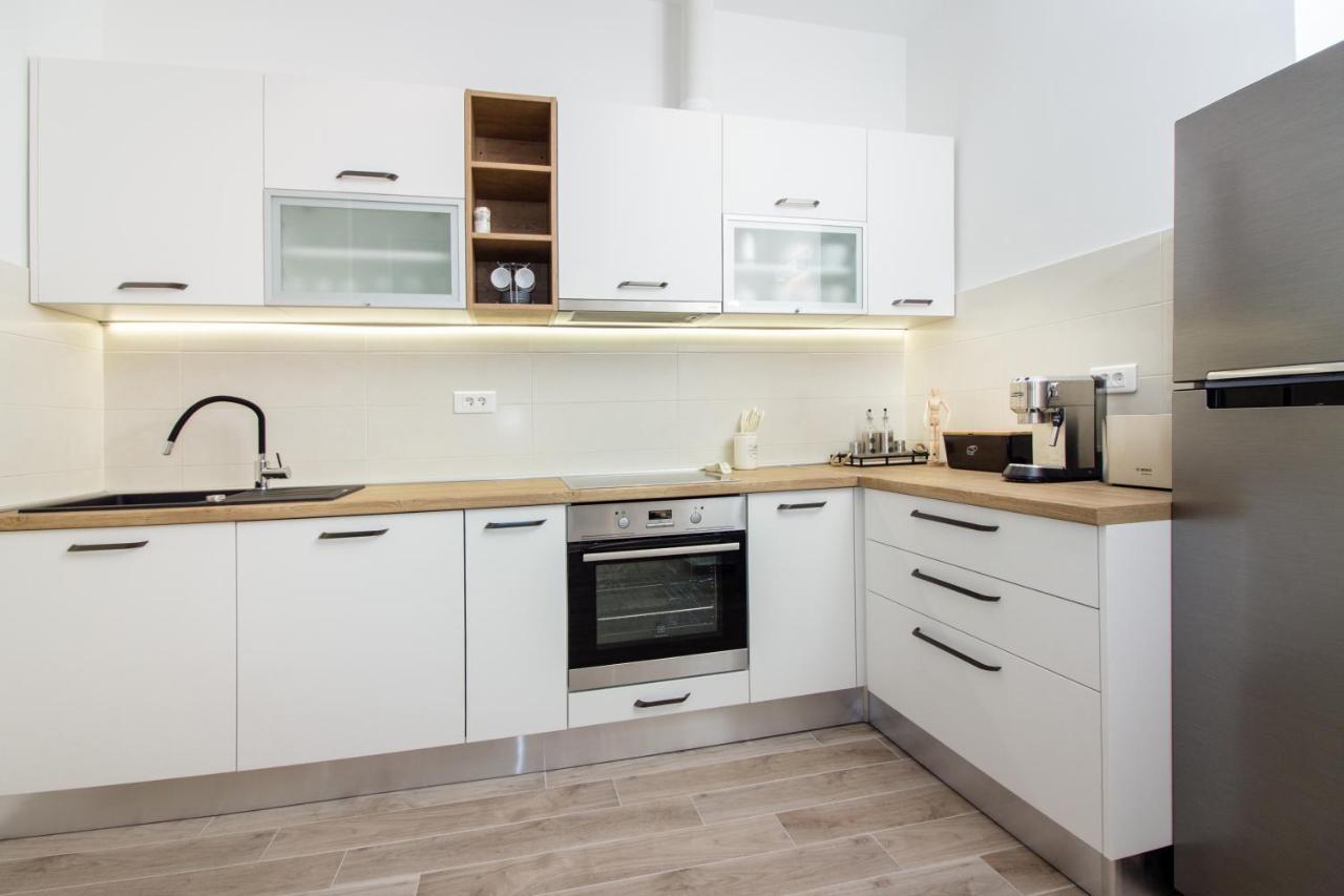 Utopia Apartments Split Eksteriør billede